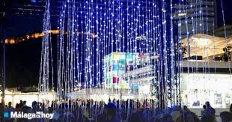 La Noche en Blanco de Málaga cumple 15 años: cinco horas de actividades basadas en ‘lo mágico’