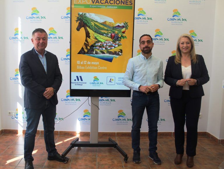 La Axarquía Costa del Sol promociona en Expovacaciones, las playas y la gastronomía mediterránea junto al tipismo de sus pueblos blancos