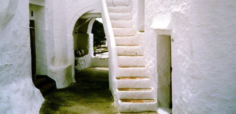 La Axarquía Andalusí: Historia y Legado de una Comarca