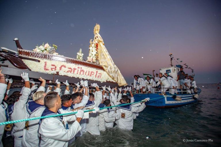 Las Fiestas en Honor a la Virgen del Carmen  en La Carihuela darán comienzo este sábado