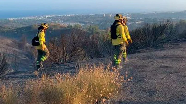 Desactivación fase de preemergencia incendio forestal Casares