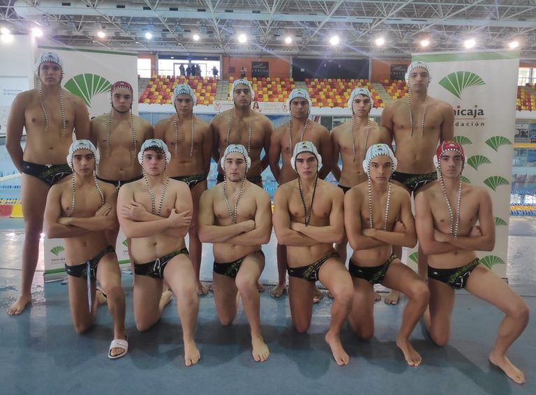 El Waterpolo Málaga juvenil quiere que lo tengan en cuenta en el Nacional
