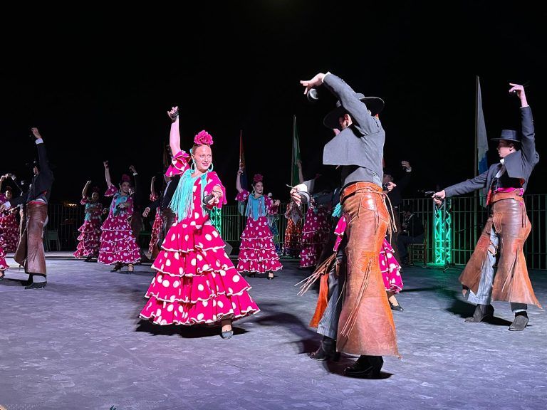 Ronda celebra una exposición con motivo de su Gala Folklórica Internacional