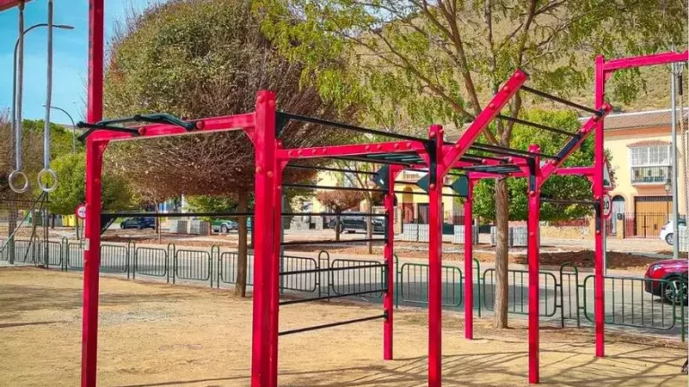 Muere un joven de 19 años de forma repentina en el parque de calistenia de Archidona