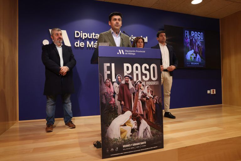 Riogordo y sus vecinos ultiman los preparativos de la representación de El Paso, uno de los autos religiosos más peculiares y conocidos de España