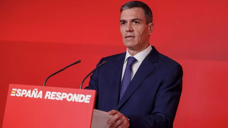 Pedro Sánchez pide «perdón» y asegura que no habrá adelanto electoral