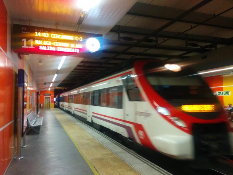Descarrila un tren vacío y provoca retrasos en Ceranías y Media Distancia de Málaga