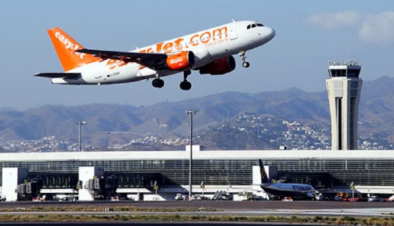 El aeropuerto de Málaga roza los 1.800 vuelos en el primer fin de semana de julio