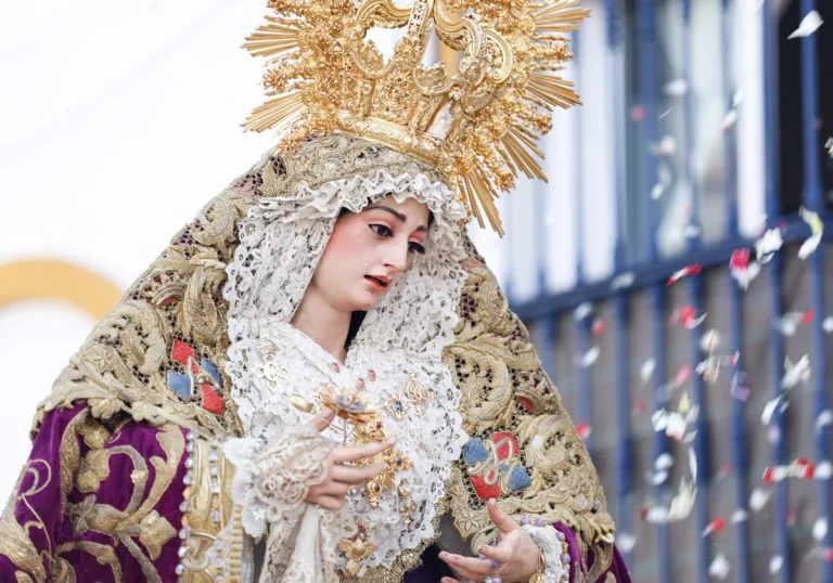 Procesión extraordinaria de la Virgen de la Trinidad: horarios, itinerarios y actos previstos