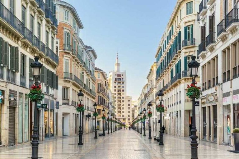 La calle Marqués de Larios de Málaga se  posiciona un año más entre las calles  comerciales más caras de España