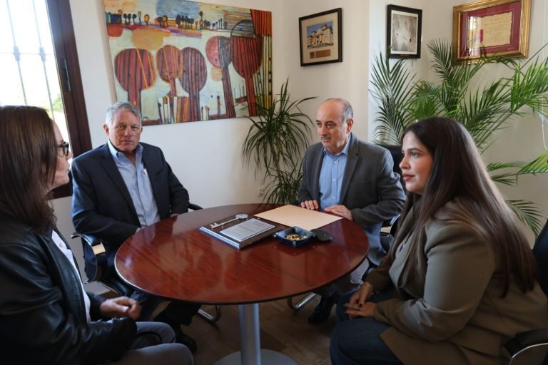 Macharaviaya recibe la visita institucional de Allison Patton, presidenta del Consejo de la Ciudad de Pensacola (EE. UU.)