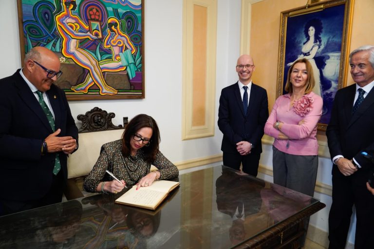 Vélez-Málaga pasará a formar parte del Consorcio de Transporte Metropolitano a partir de mayo