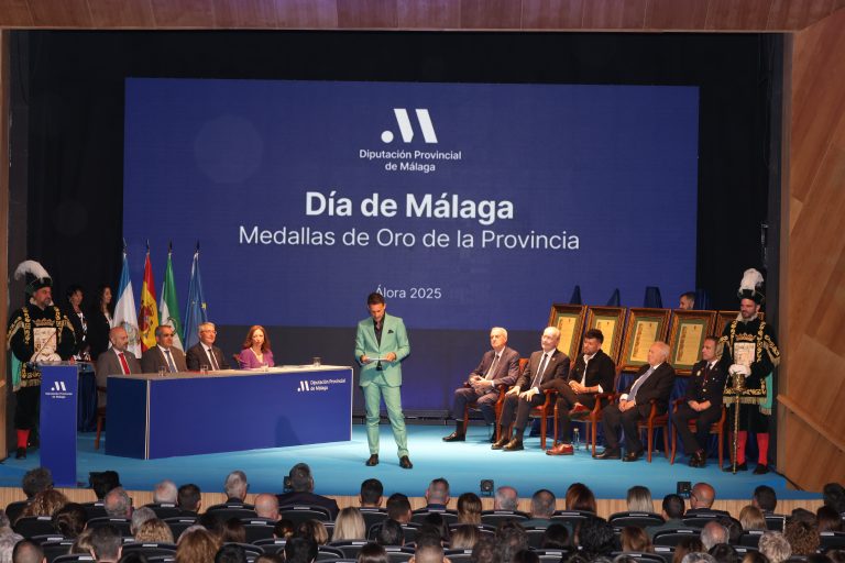 La Diputación reconocerá a Danza Invisible, la Asociación Alhelí, la Cámara de Comercio de Málaga, Román y Martos y AMIVEL en el Día de la Provincia