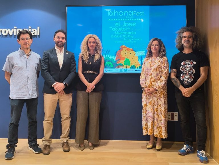 Comares celebra Tahona Fest, un festival protagonizado por la música y las actividades al aire libre