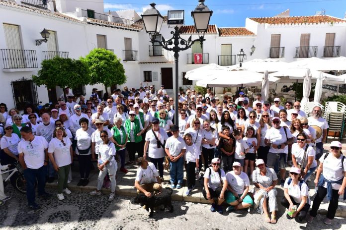 caminata-solidaria-Frigiliana-en-marcha-contra-el-cancer-2025-1