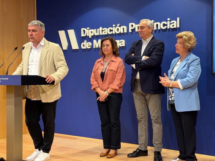 presentacion-ventanas-al-arte-y-al-moscatel (1)