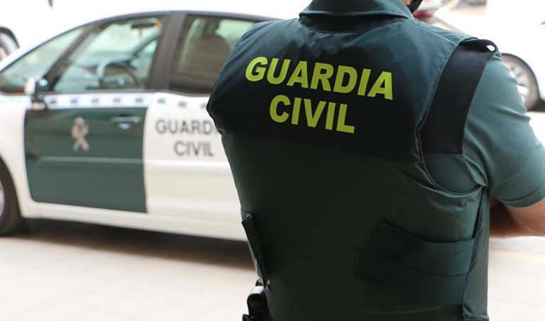 Investigan como violentas las muertes de madre e hija en el incendio de una vivienda en Mijas
