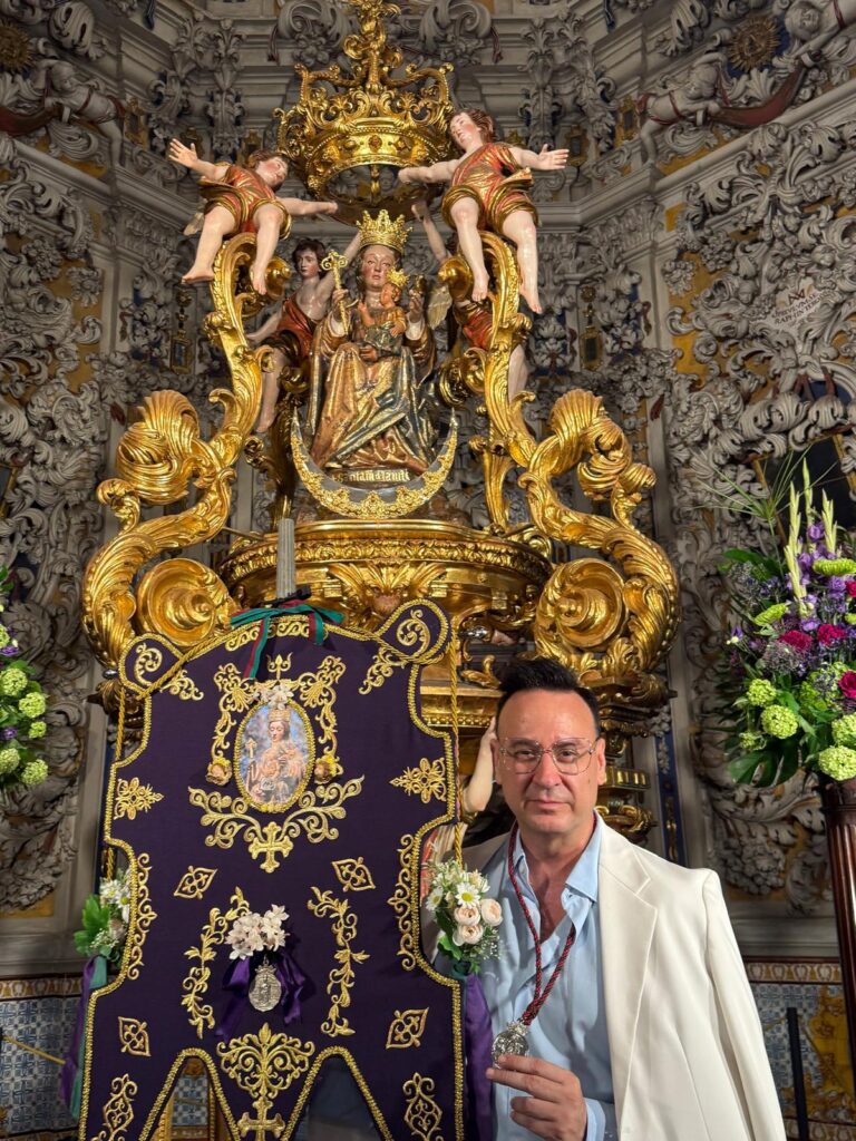 Manuel Beltrán, reconocido en su tierra con la Medalla de la Virgen de la Victoria