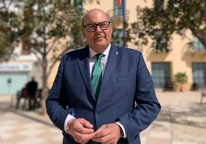 alcaldevelezmalaga-