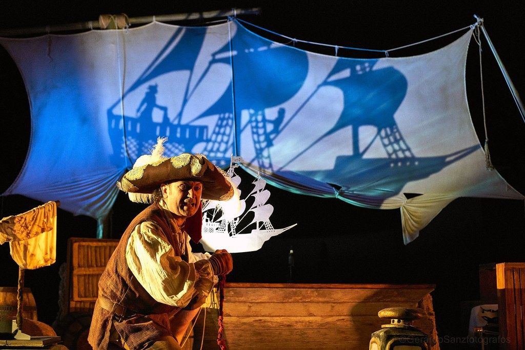 el tesoro de barracuda, festival de títeres de teatro cánovas