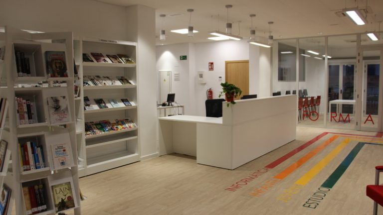 biblioteca municipal de álora, valle del guadalhorce