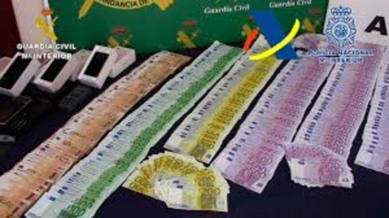 La Guardia Civil detiene a 51 personas y desarticula una organización de tráfico de hachís que operaba en Málaga